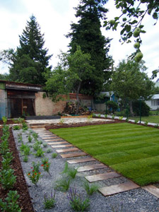 (Realizace zahrady v Brn,2012)